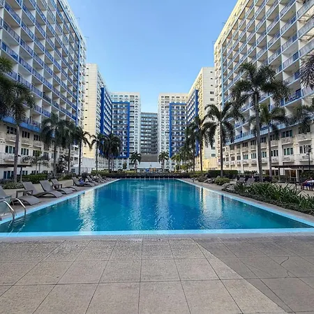 Uzziel\'S Place At Sea Residences