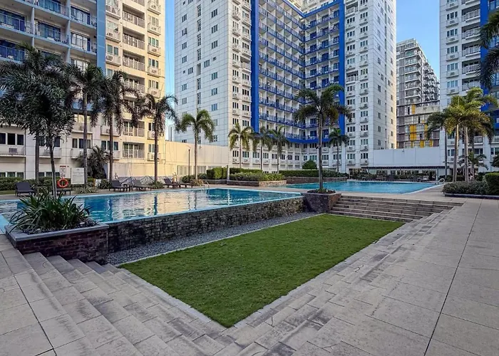 Uzziel's Place At Sea Residences 公寓式飯店